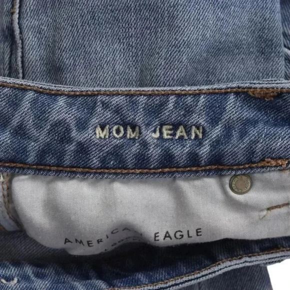 American Eagle Mom Jeans Ripped Distressed Blue High  Waist Size 4 - Picture 9 of 14